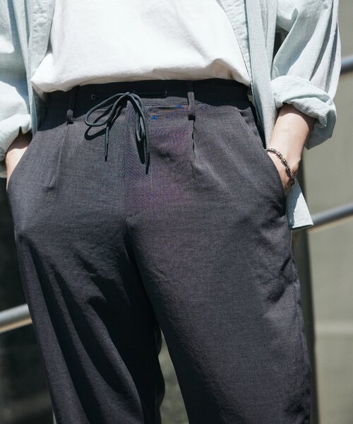 JOURNAL STANDARD（ジャーナルスタンダード）の「”吸水速乾 / 接触冷感” EVALET LIGHT ブッチャー1プリーツスラックス（スラックス・メンズ・ブラウン系その他/アイボリー/ブラック/ブルー系その他/ブラック系その他・LARGE/X-LARGE/MEDIUM/SMALL）」の14枚目の写真