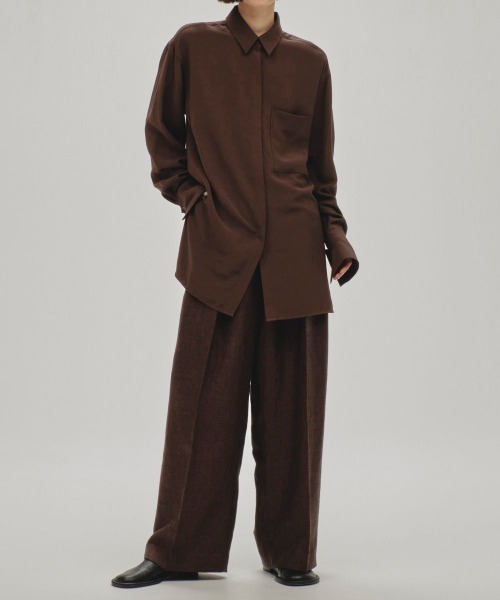 TODAYFUL(トゥデイフル)の「TODAYFUL Tuck Linen Trousers 12510710(その他パンツ・レディース・グリーン/ブラウン・38/36)」の3枚目の写真