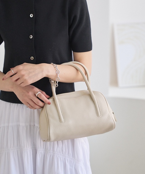 AULENTTI（オウレンティ）の「AULENTTI/オウレンティ BOSTON（ボストンバッグ・レディース・アイボリー/キャメル・FREE）」の2枚目の写真