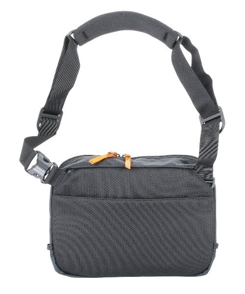 MYSTERY RANCH（ミステリーランチ）の「MYSTERY RANCH/ミステリーランチ/DISTRICT 8/ディストリクト 8/19761506（ショルダーバッグ・メンズ・ブラック・F）」の6枚目の写真