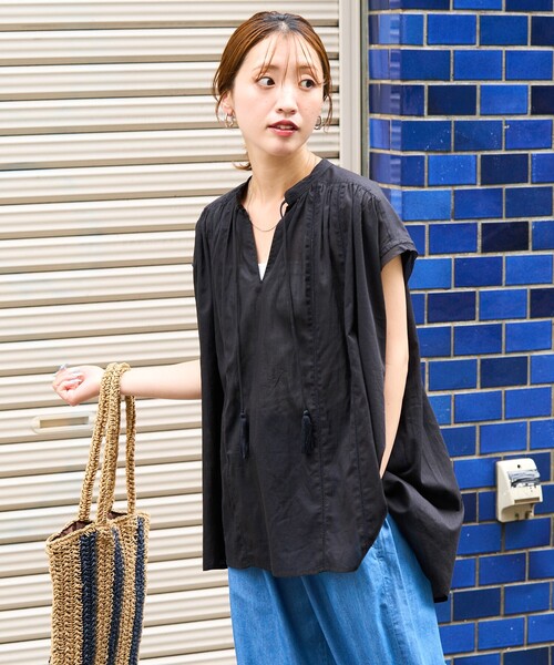 FREAK'S STORE(フリークスストア)の「限定展開 インド ボイル スキッパー ノースリーブ ブラウス(シャツ/ブラウス・レディース・オフホワイト/ブルー/ブラック/レッド/モカ/イエロー・フリ-)」の7枚目の写真