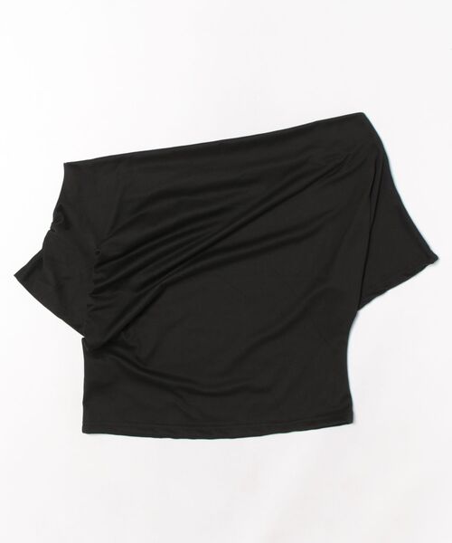 ALTROSE(アルトローズ)の「トップス シンプル ドレープ エレガント ワンショルダー(その他トップス・レディース・ブラック/ホワイト・FREE)」の5枚目の写真