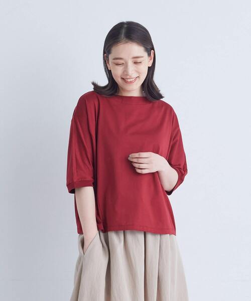 ADIEU TRISTESSE（アデュートリステス）の「オフボディシルエットTシャツ（Tシャツ/カットソー・レディース・ブルー/ブラック/ピンク/レッド/ベージュ・FREE）」の5枚目の写真