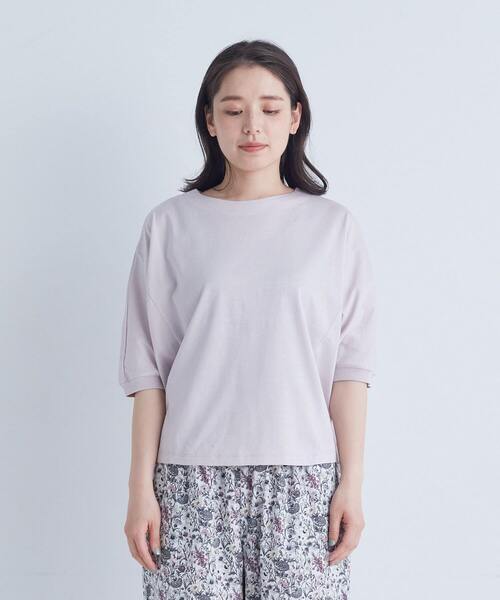 ADIEU TRISTESSE（アデュートリステス）の「オフボディシルエットTシャツ（Tシャツ/カットソー・レディース・ブルー/ブラック/ピンク/レッド/ベージュ・FREE）」の20枚目の写真