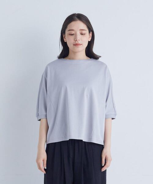 ADIEU TRISTESSE(アデュートリステス)の「【5月ベストセラーブランド内2位】オフボディシルエットTシャツ(Tシャツ/カットソー・レディース・ブルー/ブラック/ピンク/レッド/ベージュ・FREE)」の21枚目の写真