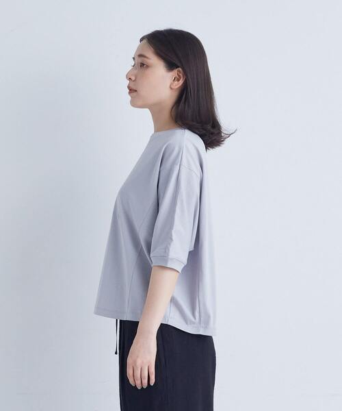 ADIEU TRISTESSE(アデュートリステス)の「【5月ベストセラーブランド内2位】オフボディシルエットTシャツ(Tシャツ/カットソー・レディース・ブルー/ブラック/ピンク/レッド/ベージュ・FREE)」の22枚目の写真