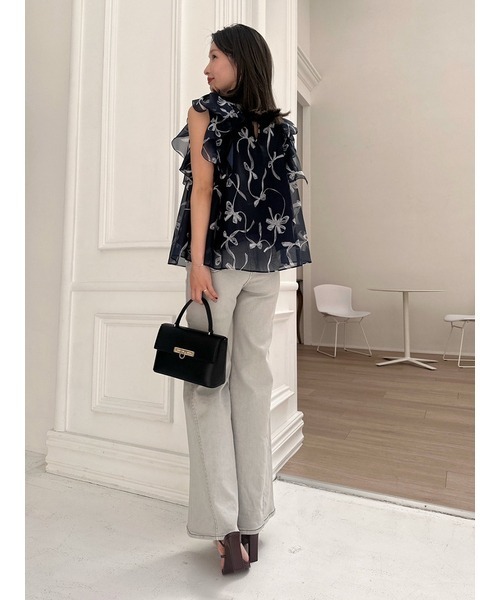 SNIDEL（スナイデル）の「フロントメタルフラップバッグ（ショルダーバッグ・レディース・ブラック/ホワイト/ベージュ・FREE）」の17枚目の写真