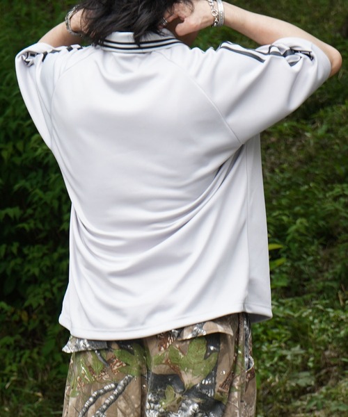 INHABITANT(インハビタント)の「25SS【INHABITANT】ビッグシルエット ユニフォームライク 半袖サッカーTシャツ カットソー ユニセックス(Tシャツ/カットソー・メンズ・ホワイト/ブラック/グレー・M/L)」の10枚目の写真