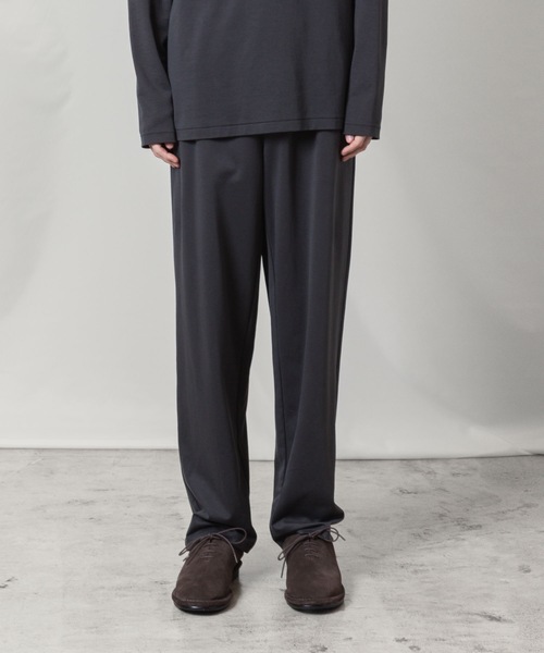 ATTACHMENT（アタッチメント）の「コットンダブルフェイス ラウンジトラウザーズ / COTTON DOUBLE FACE LOUNGE TROUSERS（その他パンツ・メンズ・ダークグレー/キャメル/ライトグレー系/ブラック・2/1/3）」の5枚目の写真