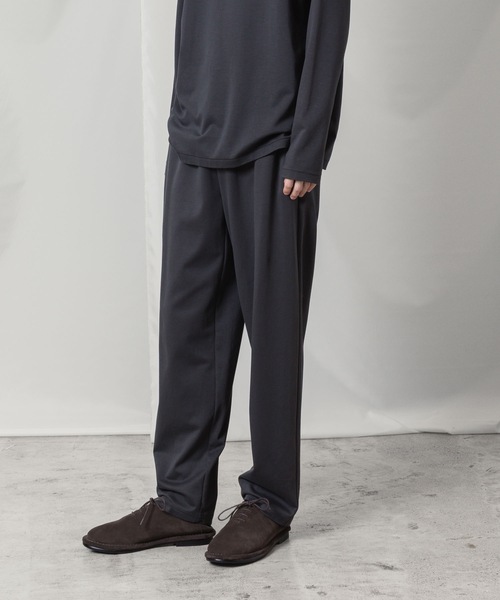 ATTACHMENT（アタッチメント）の「コットンダブルフェイス ラウンジトラウザーズ / COTTON DOUBLE FACE LOUNGE TROUSERS（その他パンツ・メンズ・ダークグレー/キャメル/ライトグレー系/ブラック・2/1/3）」の6枚目の写真