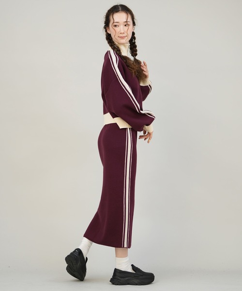 CONVERSE（コンバース）の「CONVERSE/コンバース ニットロングスカート サイドライン ナロースカート セットアップ対応 5487-6462（スカート・レディース・アイボリー/ブラック/ワインレッド・M）」の7枚目の写真