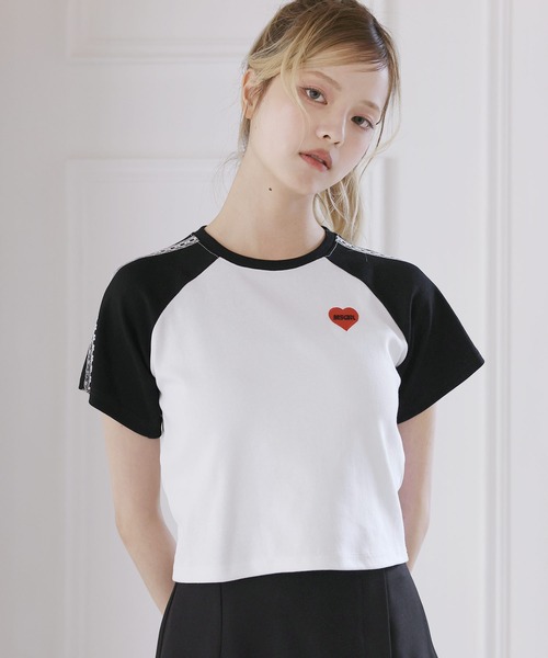 MSGirl(エムエスジーガール)の「ワンポイントラグランレースライン ハートロゴ クロップド丈 半袖Tシャツ(Tシャツ/カットソー・レディース・ワイン/ブラック/チャコール・F)」の14枚目の写真