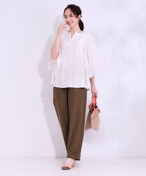 SHOO・LA・RUE（シューラルー）の「【S-LL/ひんやり】楽してきれい見え ドビースラブ ストレートパンツ（その他パンツ・レディース・ブラック/ブラウン系/グリーン・01/02/03/04）」の10枚目の写真