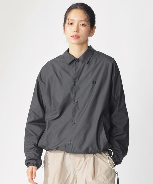 ECOALF（エコアルフ）の「ACT CLAIM コーチジャケット UNISEX 【日本限定】（ブルゾン・レディース・ベージュ系その他3/ブラック・L/M）」の17枚目の写真
