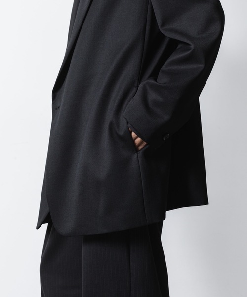 VEIN (ヴェイン)の「ウールギャバジン オーバージャケット / WOOL GABARDINE OVER JACKET(テーラードジャケット・メンズ・ブラック・1/2)」の12枚目の写真