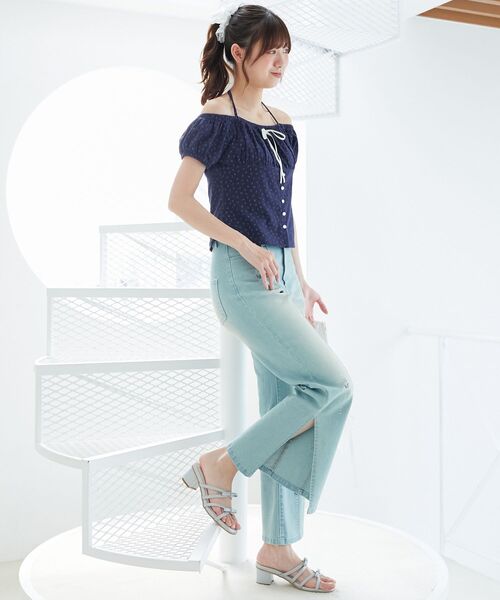 MAJESTIC LEGON(マジェスティックレゴン)の「バリエーションスリットデニム(デニムパンツ・レディース・ブルー系その他3/ブラック/ブルー・SMALL/MEDIUM/LARGE)」の7枚目の写真