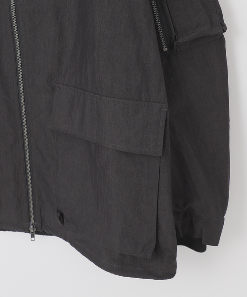 B.C STOCK（ベーセーストック）の「【Deux Allures/ドゥ アリュール】レザーカラー ショートブルゾン（ミリタリージャケット・メンズ・チャコールグレー/ブラウン・MEDIUM/LARGE）」の21枚目の写真