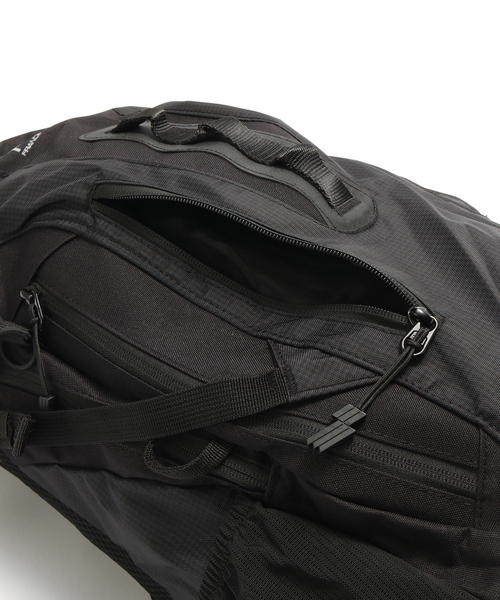 417 EDIFICE（フォーワンセブンエディフィス）の「FRENDO VESUBIE 22（バックパック/リュック・メンズ・ブラック/ブルー・FREE）」の8枚目の写真