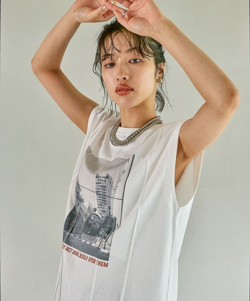 LEPSIM（レプシィム）の「フォトプリントBIGフレンチT　580737（Tシャツ/カットソー・レディース・チャコールグレー/オフホワイト/ホワイト・FREE）」の10枚目の写真