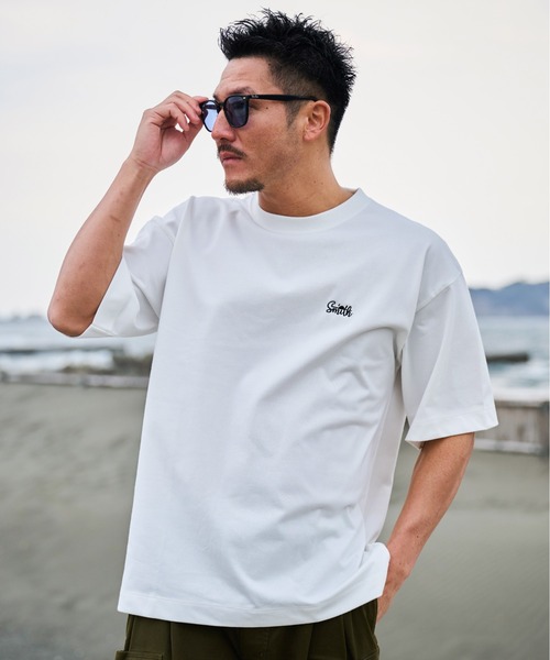 Sunny Smith(サニースミス)の「11.6ウルトラヘビーオンス Heavy Smithヤシの木柄 両面刺繍Tee(Tシャツ/カットソー・メンズ・ブラック/オフホワイト・LARGE/MEDIUM)」の10枚目の写真