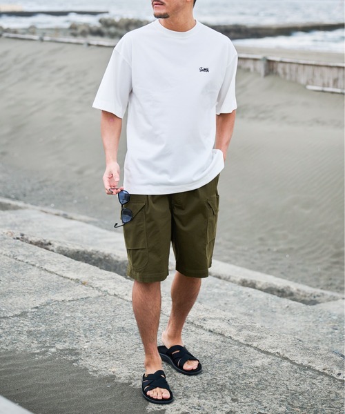 Sunny Smith(サニースミス)の「11.6ウルトラヘビーオンス Heavy Smithヤシの木柄 両面刺繍Tee(Tシャツ/カットソー・メンズ・ブラック/オフホワイト・LARGE/MEDIUM)」の14枚目の写真