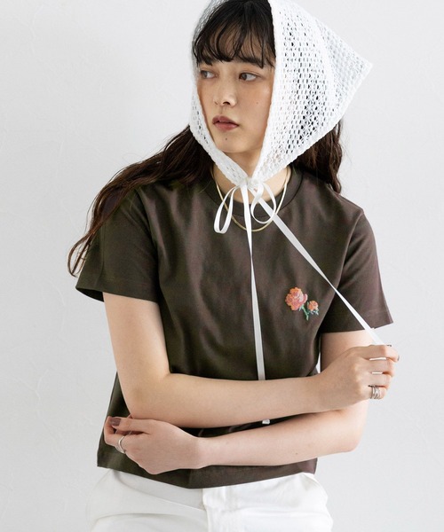 RAGEBLUE(レイジブルー)の「ピクセルフラワープリントTシャツ(Tシャツ/カットソー・レディース・ネイビー/ホワイト/ブラウン・FREE)」の1枚目の写真