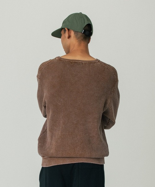 SILAS（サイラス）の「SULFUR DYED CREW NECK KNIT（ニット/セーター・メンズ・ネイビー/ブラック/ブラウン・L/M）」の5枚目の写真