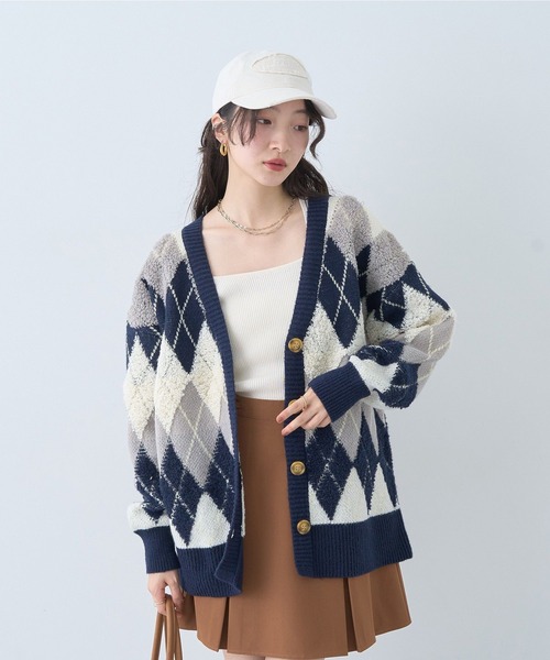 earth music&ecology(アースミュージックアンドエコロジー)の「ダメージロゴキャップ(ニットキャップ/ビーニー・レディース・チャコールグレー/アイボリー/レッド・FREE)」の17枚目の写真