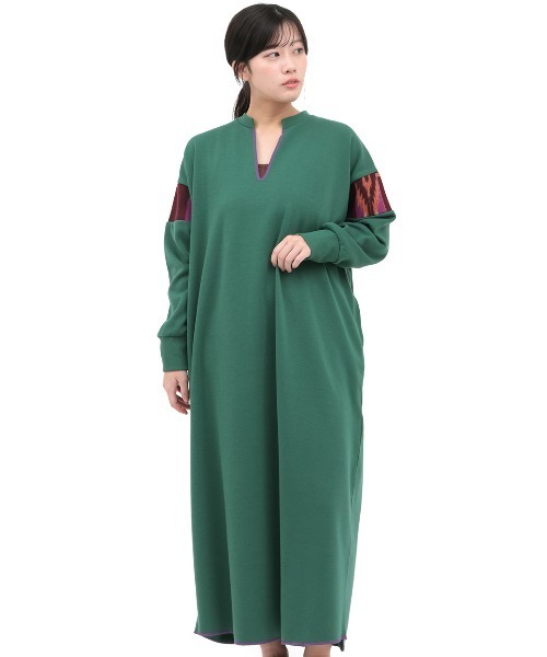 チチカカ(チチカカ)の「裏シャギースリットネックワンピース(ワンピース・レディース・ベージュ/グリーン/ブラック・FREE)」の9枚目の写真