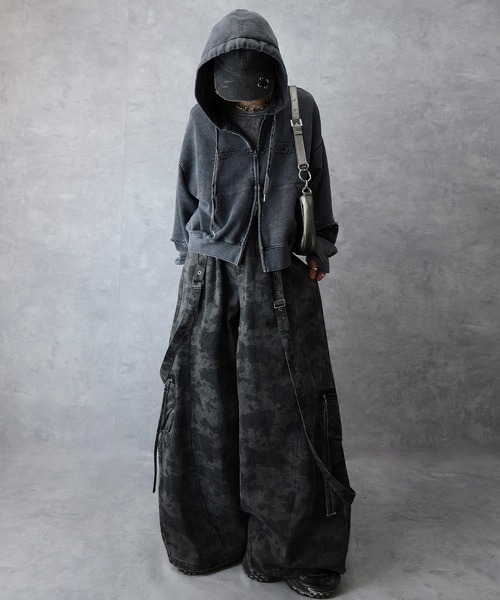 Spielio(シュピーリオ)の「【Spielio】Vintage-like detachable sweatshirt hoodie/ヴィンテージライクデタッチャブルスウェットパーカー(2WAY)(パーカー・メンズ・ブラック/ブラウン/グレー・S/M/L)」の4枚目の写真