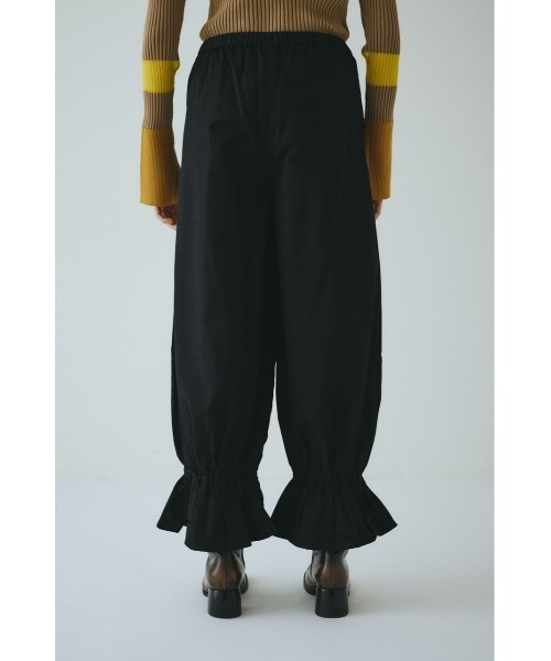 HeRIN.CYE(ヘリンドットサイ)の「Frill hem balloon pants フリルヘムバルーンパンツ(その他パンツ・レディース・マジェンタ/ブラック・36/38)」の12枚目の写真