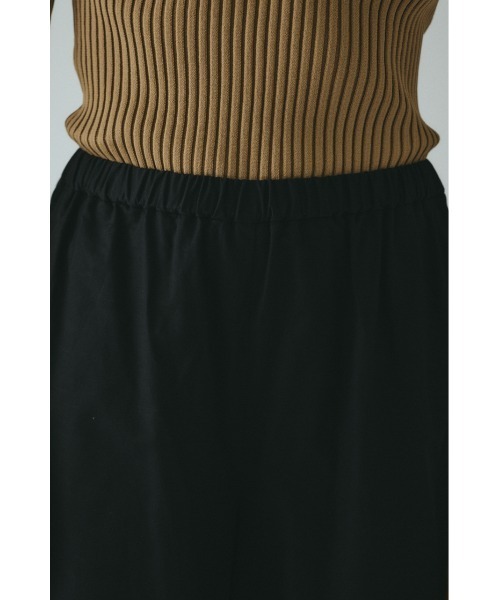 HeRIN.CYE(ヘリンドットサイ)の「Frill hem balloon pants フリルヘムバルーンパンツ(その他パンツ・レディース・マジェンタ/ブラック・36/38)」の11枚目の写真