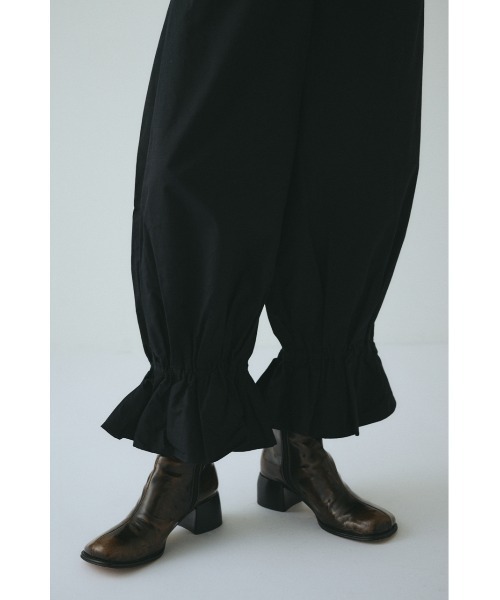 HeRIN.CYE(ヘリンドットサイ)の「Frill hem balloon pants フリルヘムバルーンパンツ(その他パンツ・レディース・マジェンタ/ブラック・36/38)」の8枚目の写真