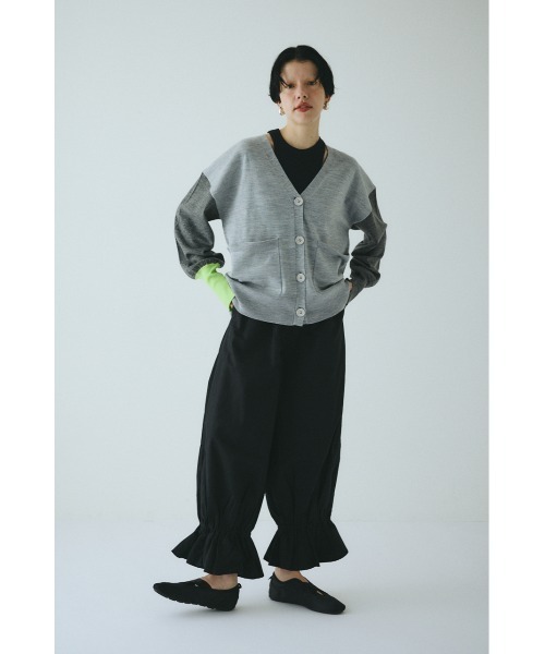 HeRIN.CYE(ヘリンドットサイ)の「Frill hem balloon pants フリルヘムバルーンパンツ(その他パンツ・レディース・マジェンタ/ブラック・36/38)」の7枚目の写真