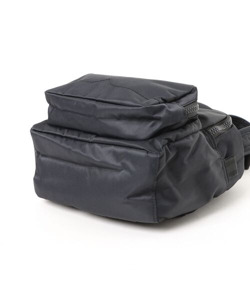 HUNTER(ハンター)の「HUNTER/ハンター バックパック ナイロン クラシック ミニ NYLON CLASSIC MINI BACKPACK 撥水 UBB5510KBM(バックパック/リュック・レディース・ブラック/アイボリー/ライトブルー・FREE)」の5枚目の写真