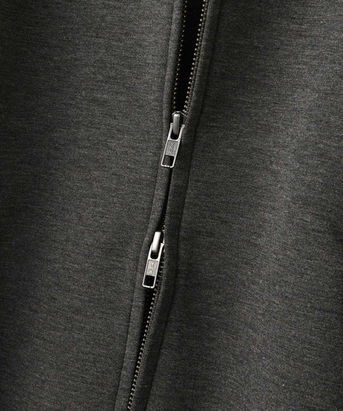 ADAM ET ROPE'（アダムエロペ）の「【WEB限定】ダンボールコクーンブルゾン（ブルゾン・レディース・チャコールグレー/ベージュ系その他/ブラック・FREE）」の10枚目の写真