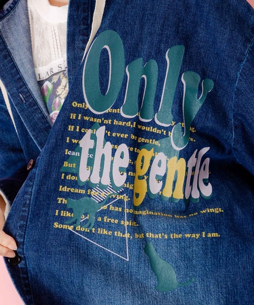 ScoLar（スカラー）の「153607：スカラーグラフィック柄デニムコート（デニムジャケット・レディース・ブルー/ネイビー・M）」の9枚目の写真