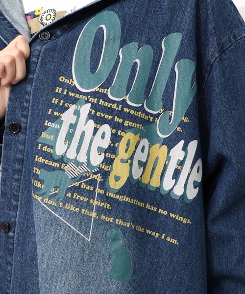 ScoLar（スカラー）の「153607：スカラーグラフィック柄デニムコート（デニムジャケット・レディース・ブルー/ネイビー・M）」の16枚目の写真