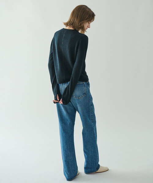 ADAWAS(アダワズ)の「ADAWAS |〈別注〉カシミヤ シアーセーター WOMEN(ニット/セーター・レディース・グリーン/ブラック/グレー/ピンク/アイボリー・ONE)」の19枚目の写真