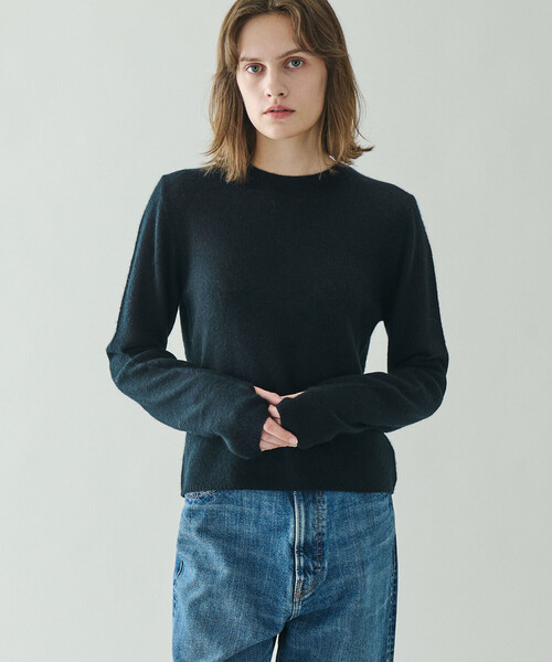 ADAWAS(アダワズ)の「ADAWAS |〈別注〉カシミヤ シアーセーター WOMEN(ニット/セーター・レディース・グリーン/ブラック/グレー/ピンク/アイボリー・ONE)」の20枚目の写真