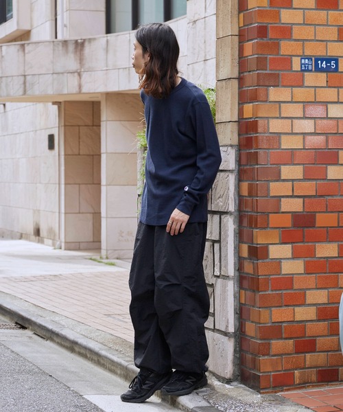 Champion(チャンピオン)の「Champion/チャンピオン LONG SLEEVE T-SHIRT ワッフルT(Tシャツ/カットソー・メンズ・ネイビー/オリーブ/ブラック/ホワイト・XL/L/M)」の5枚目の写真