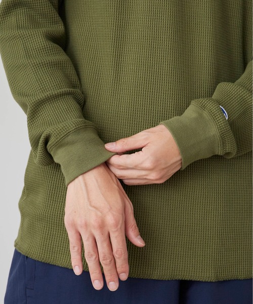 Champion(チャンピオン)の「Champion/チャンピオン LONG SLEEVE T-SHIRT ワッフルT(Tシャツ/カットソー・メンズ・ネイビー/オリーブ/ブラック/ホワイト・XL/L/M)」の9枚目の写真