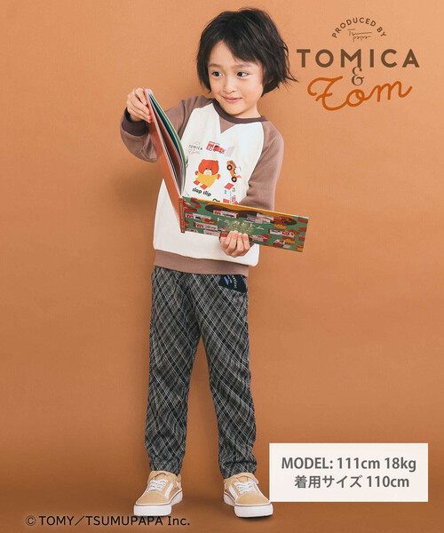 SLAP SLIP（スラップスリップ）の「【トミカとトム×SLAPSLIPコラボアイテム】はたらくくるまトムプリントラグラントレーナー(80~120cm)（スウェット・キッズ・ネイビー/ベージュ・90cm/80ｃｍ/120cm/100cm/110cm）」の3枚目の写真