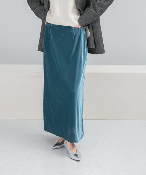 URBAN RESEARCH ROSSO WOMEN（アーバンリサーチ　ロッソ）の「ベロアロングスカート（スカート・レディース・ベージュ系その他/ブルー・38/36）」の16枚目の写真
