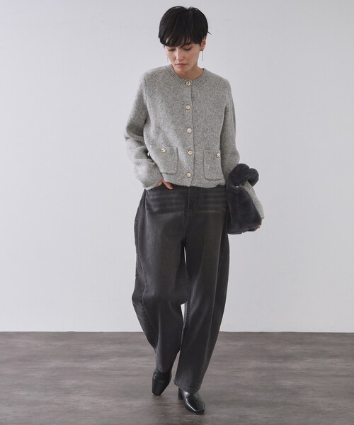 OPAQUE.CLIP(オペークドットクリップ)の「ビジューボタンニットカーディガン【洗える】(カーディガン/ボレロ・レディース・グレー/ネイビー/ワインレッド・00)」の8枚目の写真