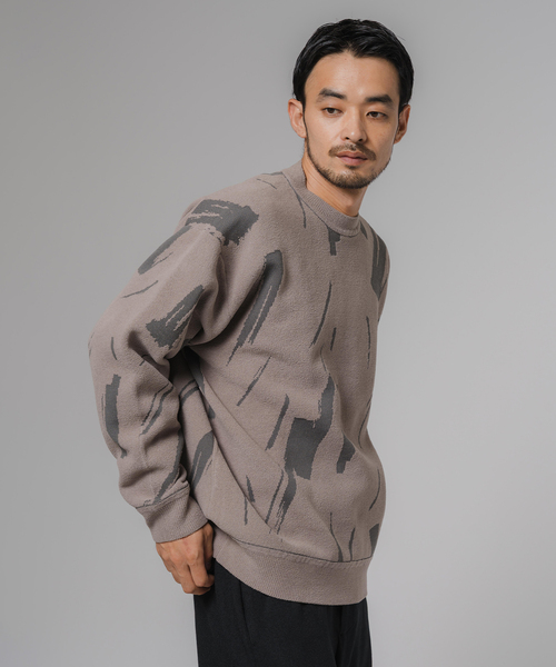 EDIFICE（エディフィス）の「ジャガード シェニール ヤーン クルーネック プルオーバー（ニット/セーター・メンズ・ベージュ系その他/ブルー・MEDIUM/LARGE）」の4枚目の写真