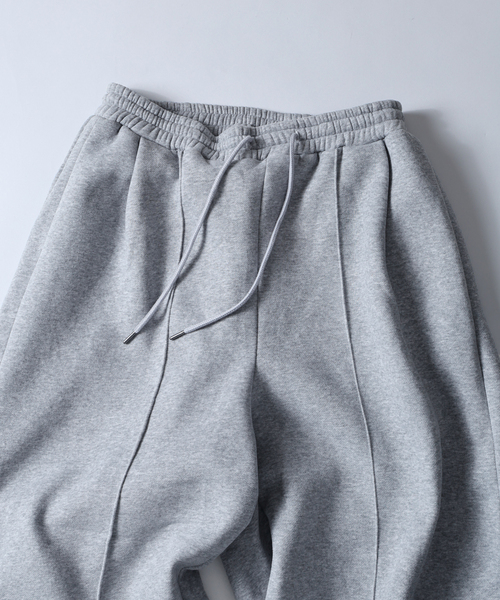 JOURNAL STANDARD（ジャーナルスタンダード）の「コントアー スウェット トラウザー パンツ（スウェットパンツ・メンズ・ブラック/チャコールグレー/ライトグレー・MEDIUM/LARGE）」の6枚目の写真