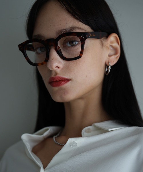 NUEF （ヌエフ）の「Cinq05（メガネ・レディース・ブラック/グレー/ブラウン・FREE）」の9枚目の写真