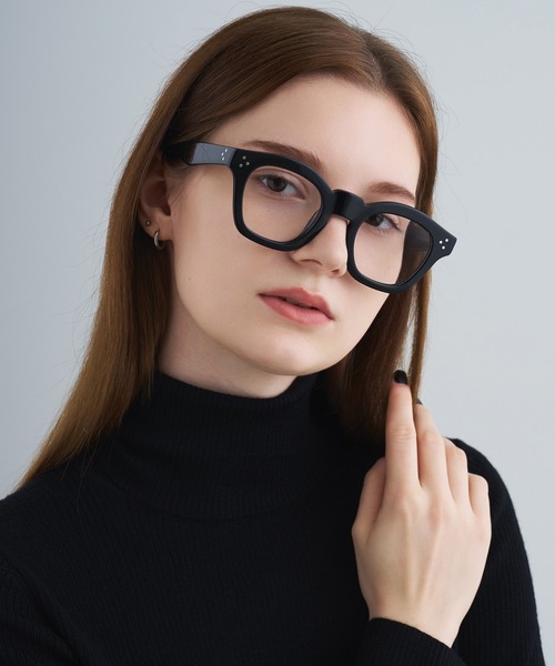 NUEF （ヌエフ）の「Cinq05（メガネ・レディース・ブラック/グレー/ブラウン・FREE）」の15枚目の写真