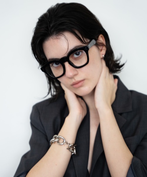 NUEF （ヌエフ）の「Cinq05（メガネ・レディース・ブラック/グレー/ブラウン・FREE）」の16枚目の写真